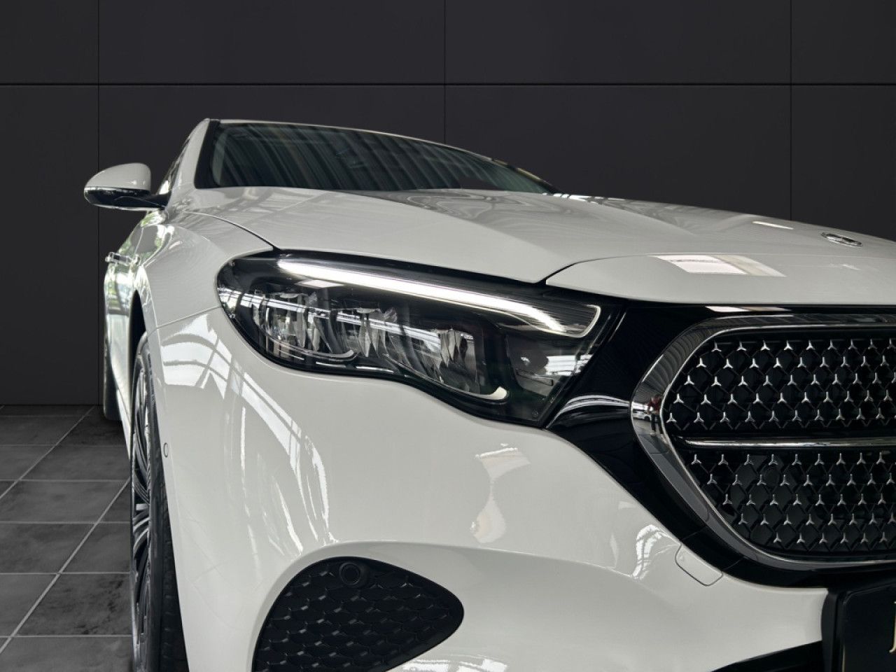 Mercedes-Benz E-Klasse – Bild 14