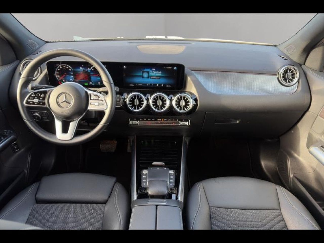 Photo du v&eacute;hicule 7 / 18