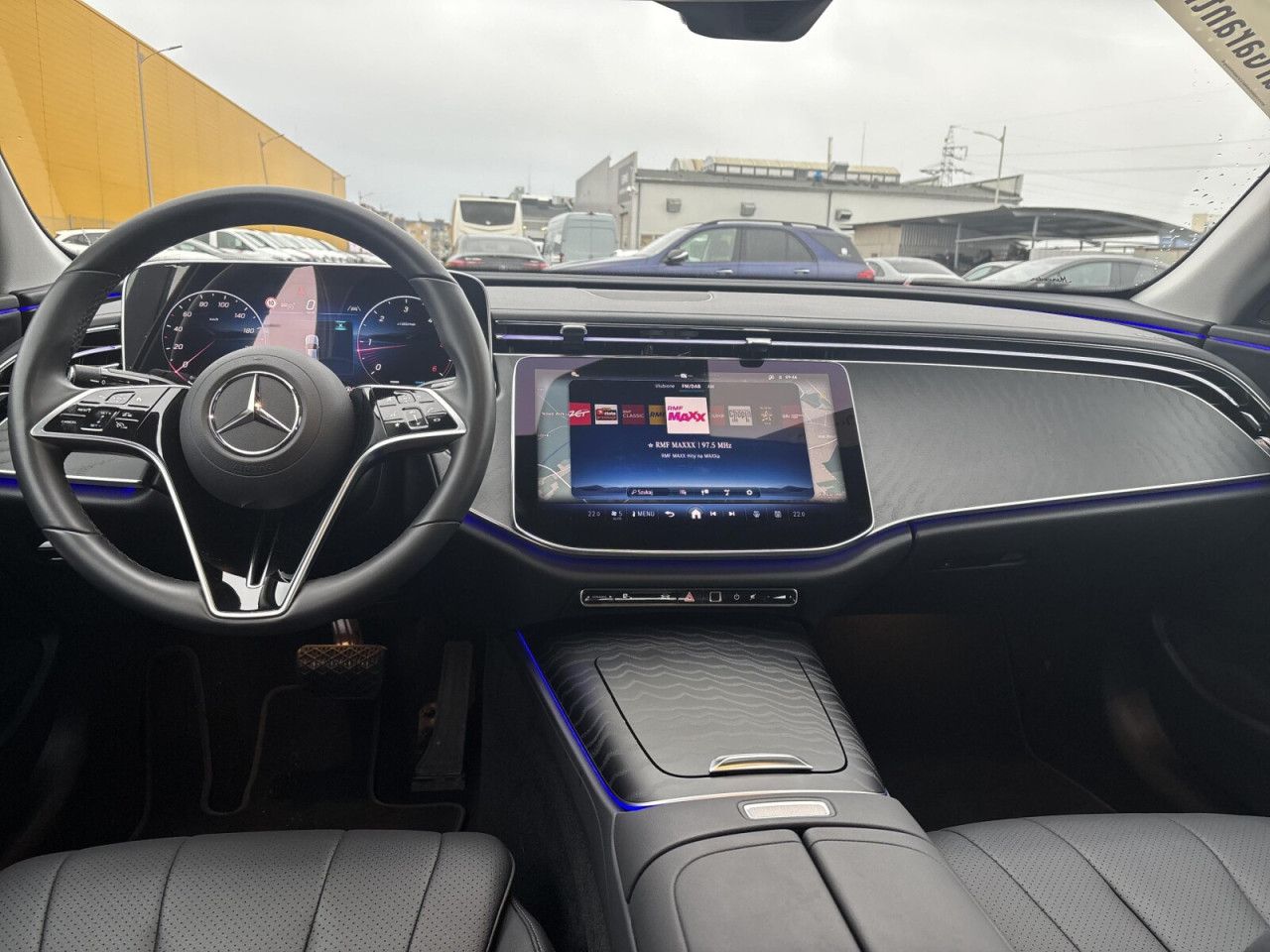 Zdjęcie pojazdu 5 / 6