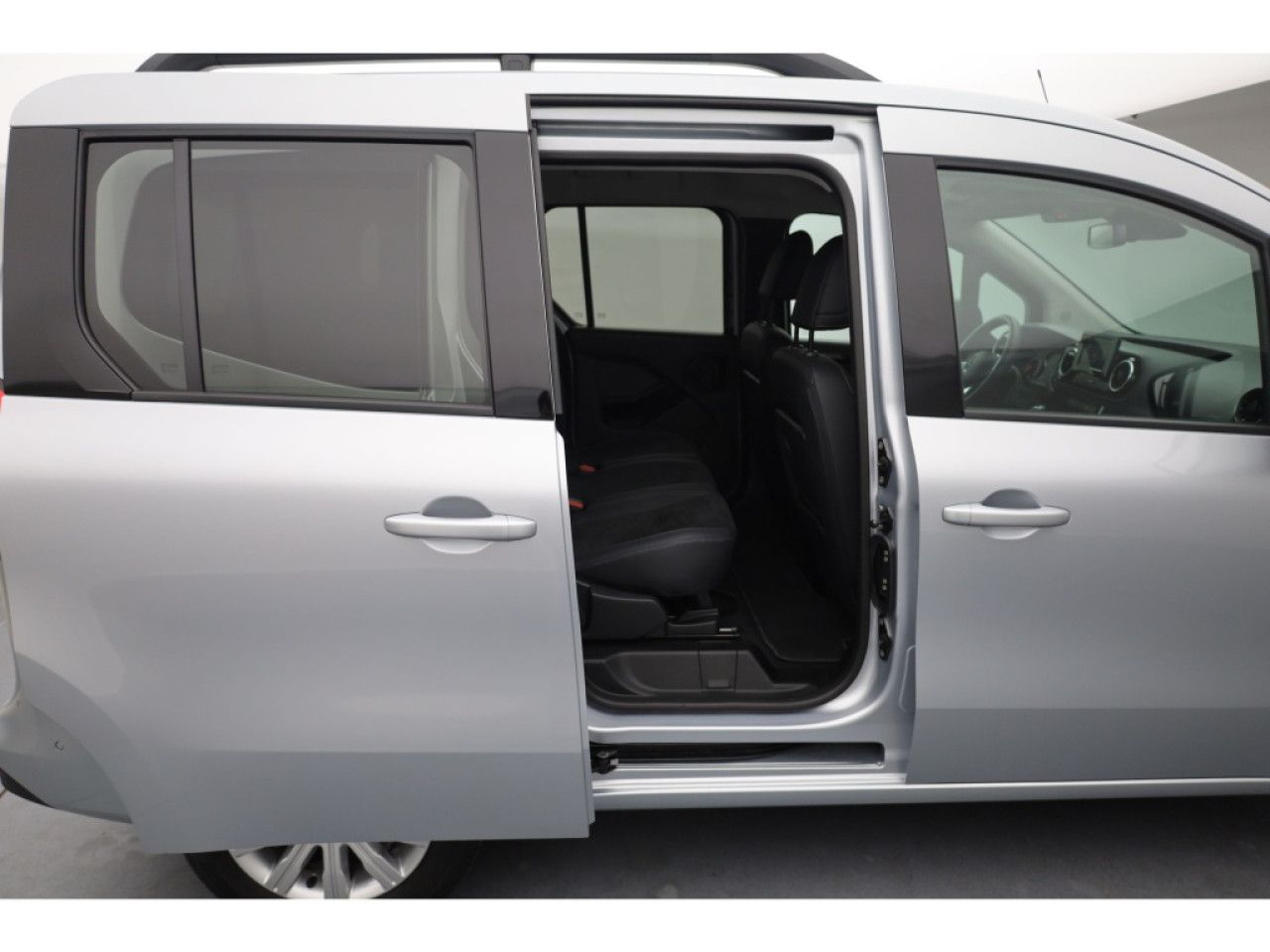 Fahrzeugbild 13 / 29