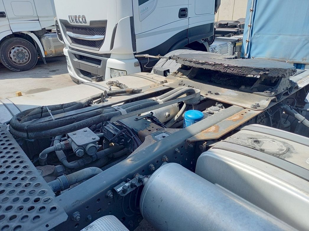 IVECO | AD440D46 - AD440S46