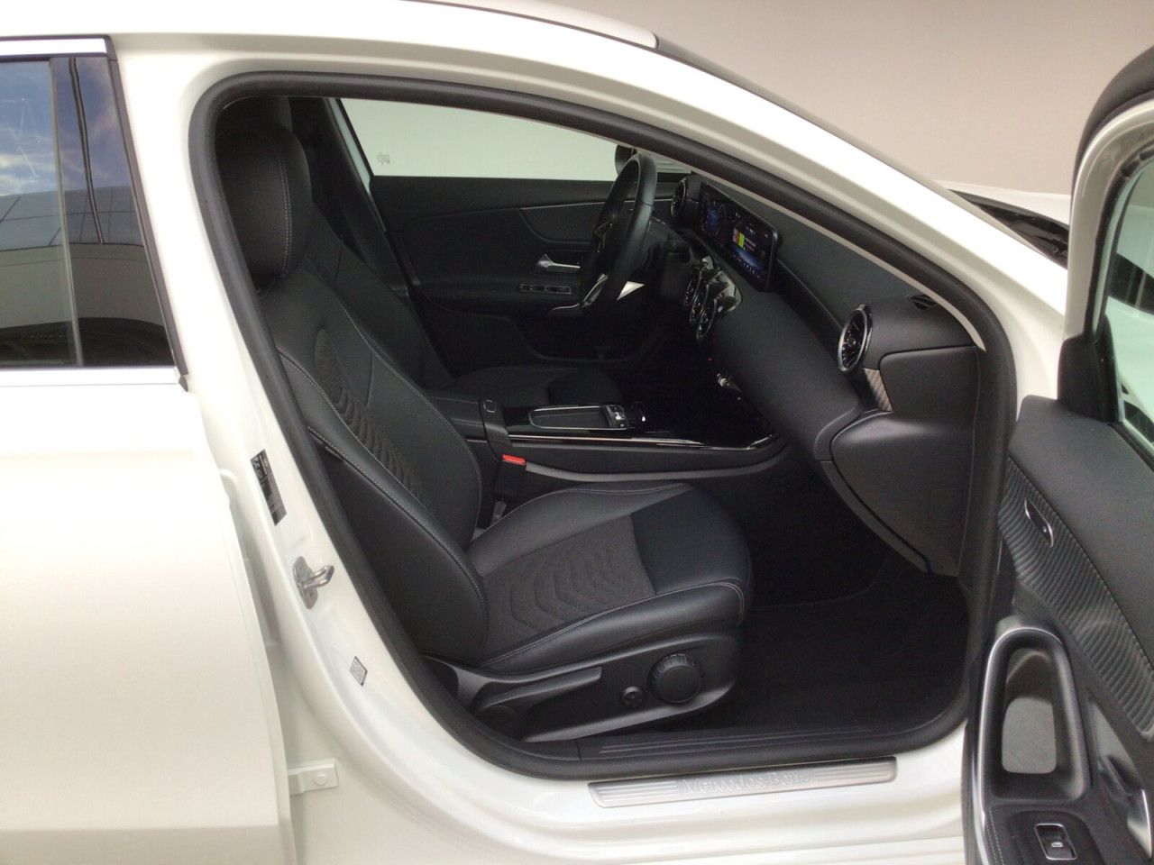 Fahrzeugbild 10 / 15