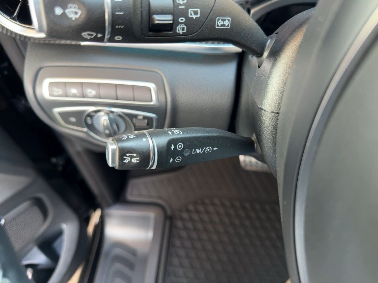 Fahrzeugbild 17 / 19