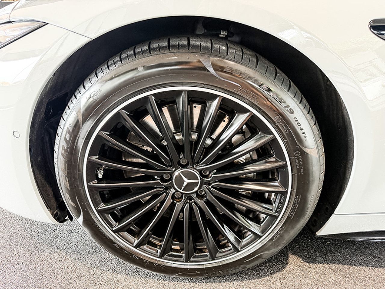 Mercedes-Benz SL – Bild 6