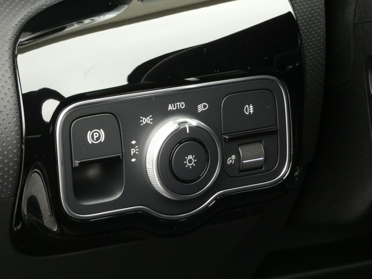 Fahrzeugbild 25 / 28