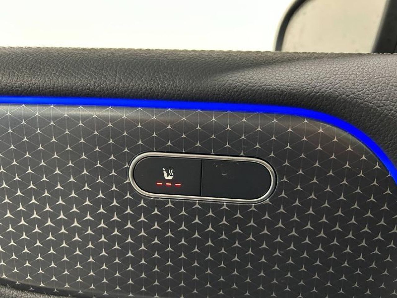 Photo du v&eacute;hicule 17 / 18