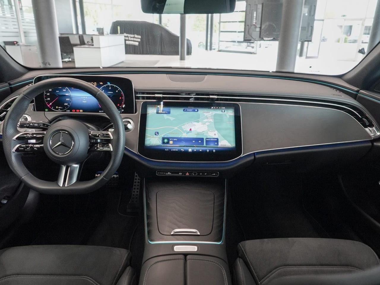 Mercedes-Benz E-Klasse – Bild 12