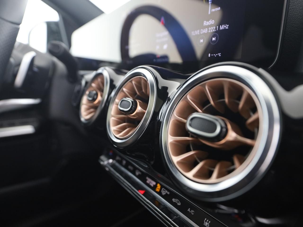 Fahrzeugbild 18 / 20