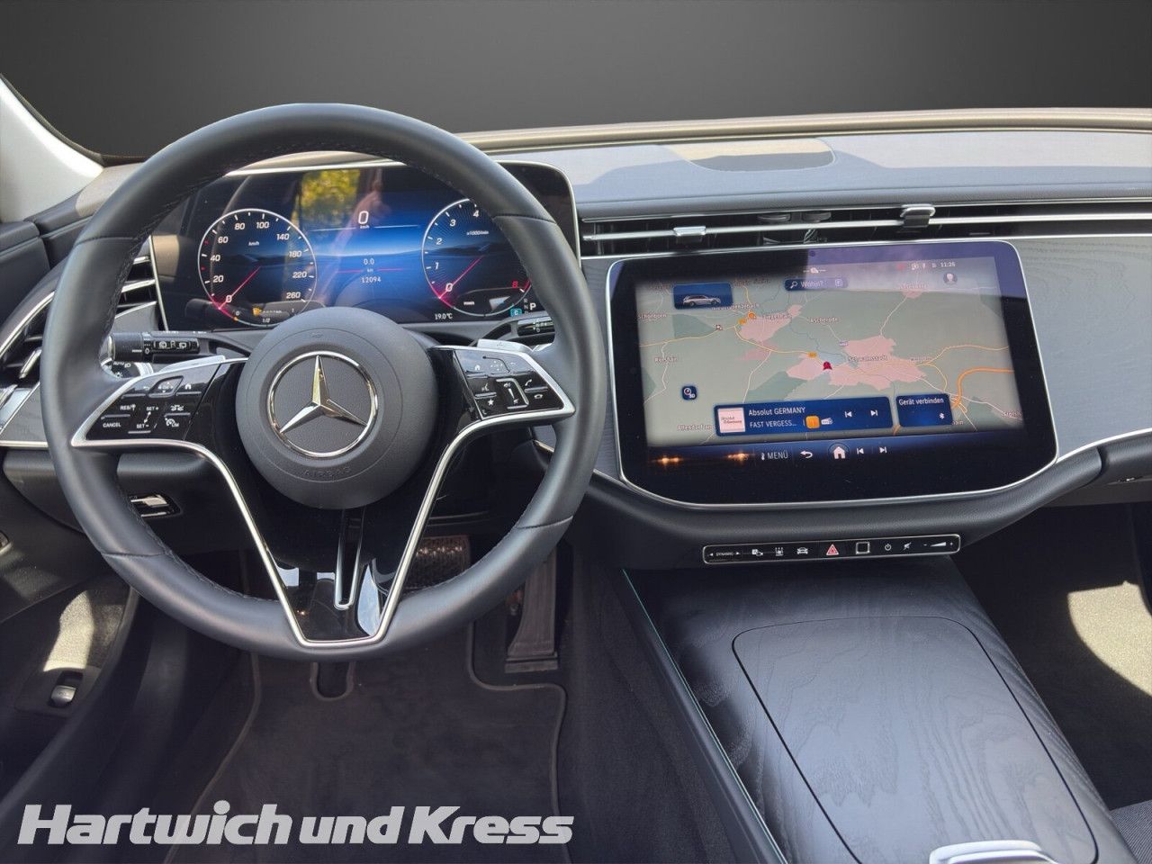 Mercedes-Benz E-Klasse – Bild 12