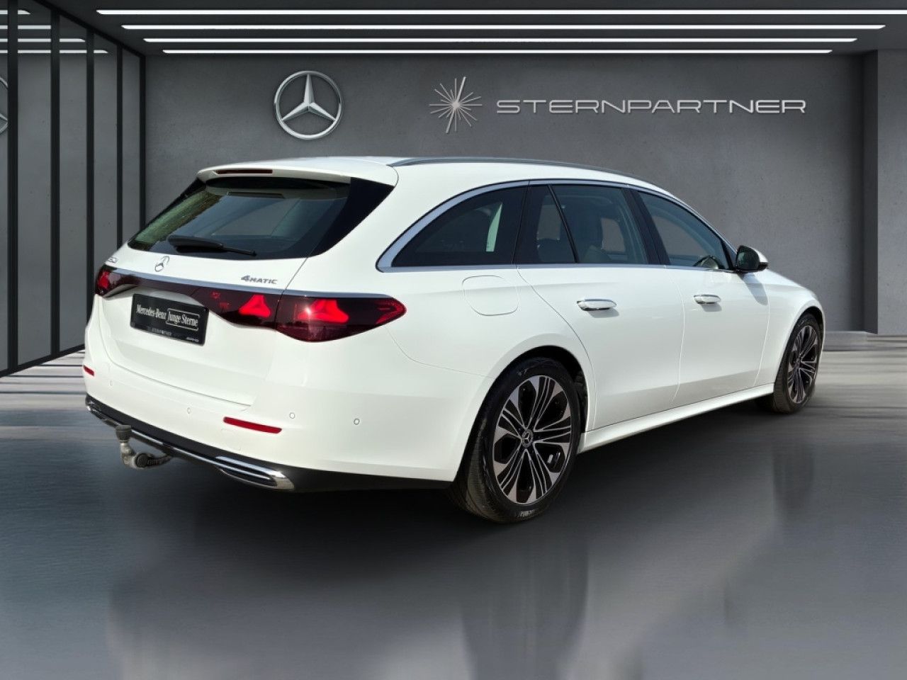 Mercedes-Benz E-Klasse – Bild 13