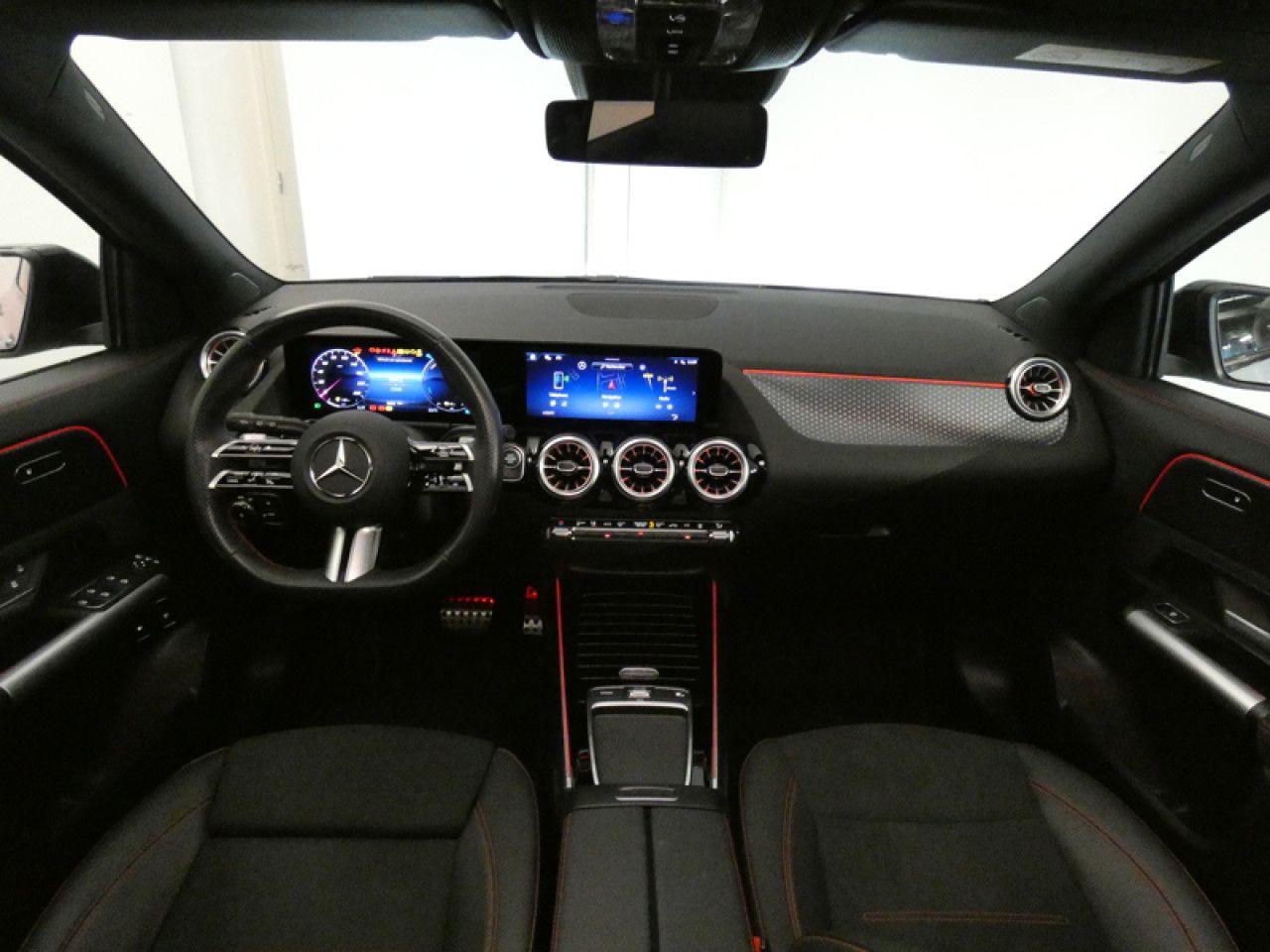 Photo du v&eacute;hicule 11 / 18