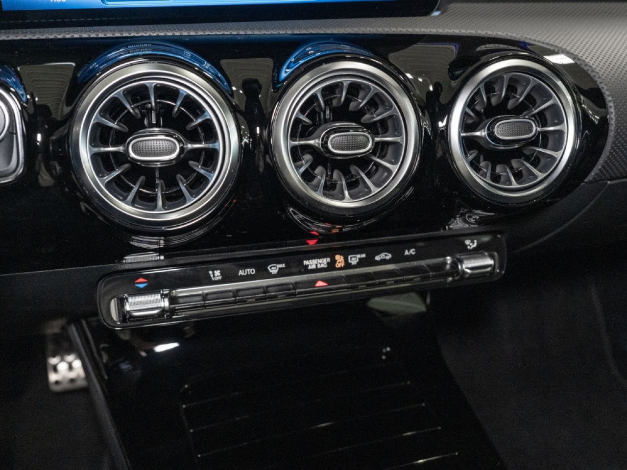 Mercedes-Benz CLA – Bild 16
