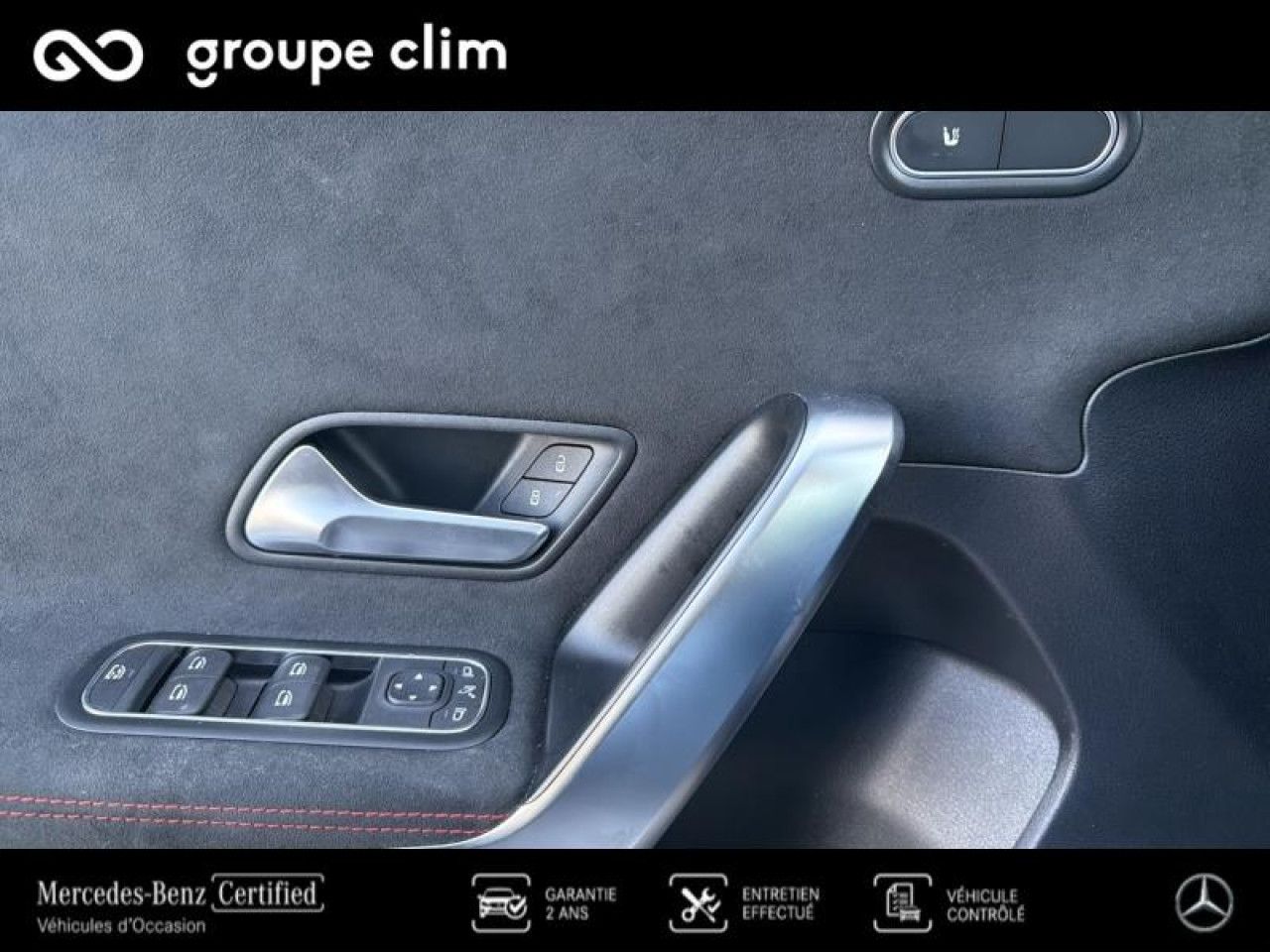 Photo du v&eacute;hicule 15 / 18