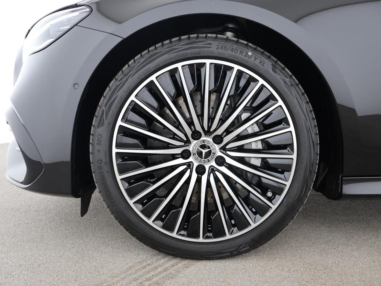 Mercedes-Benz E-Klasse – Bild 16