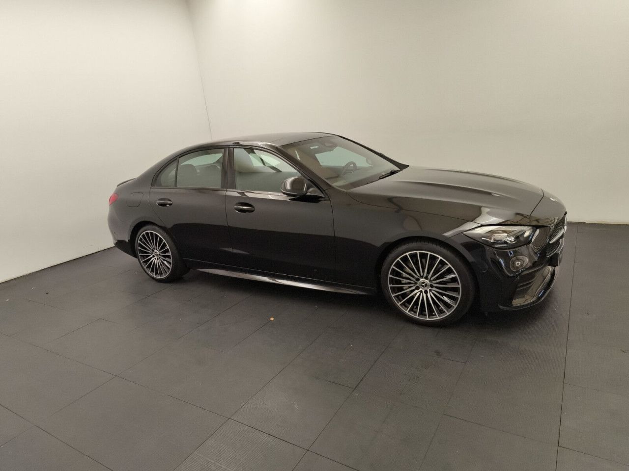 Mercedes-Benz C-Klasse – Bild 4
