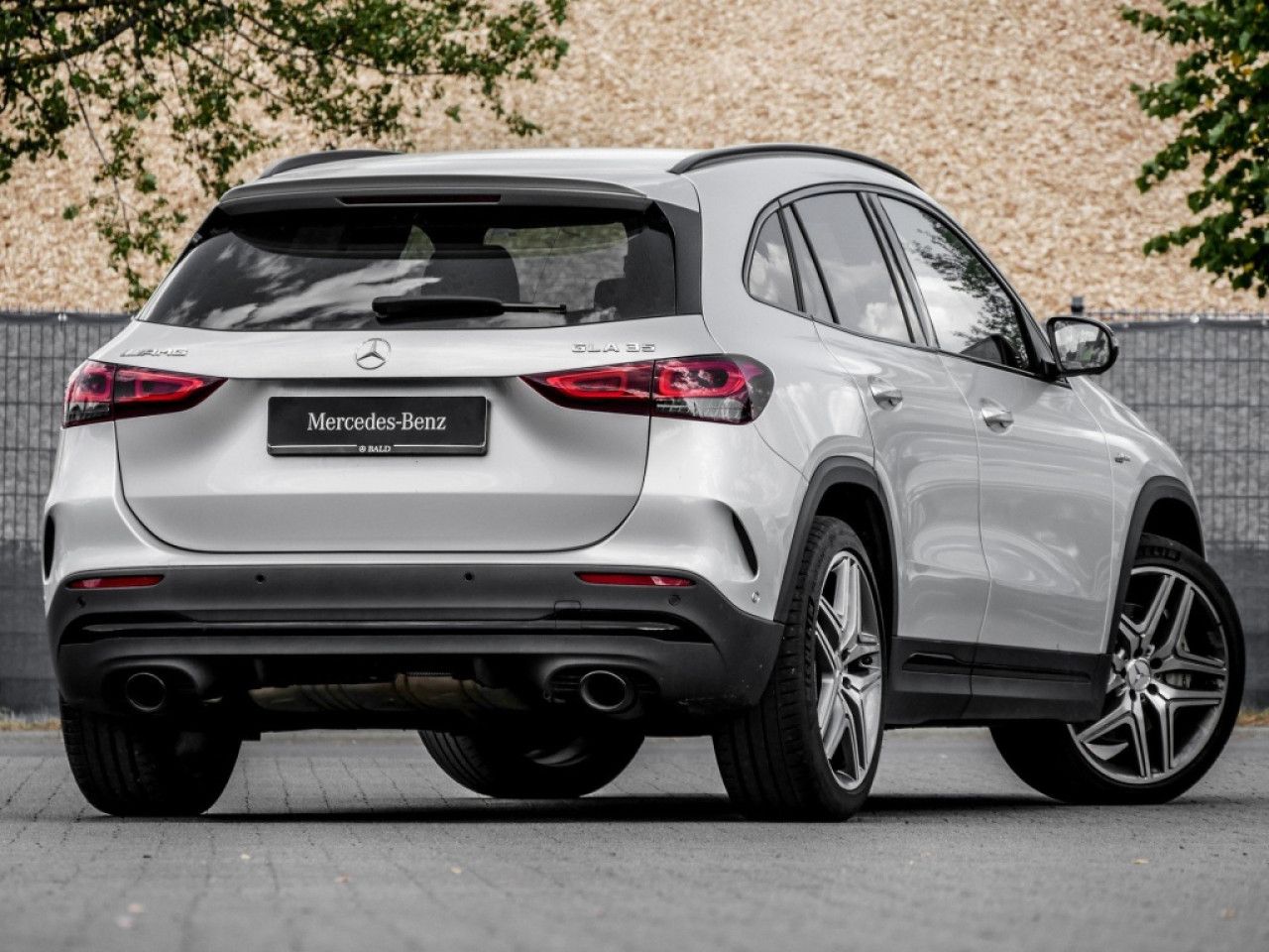 Mercedes-Benz GLA – Bild 2