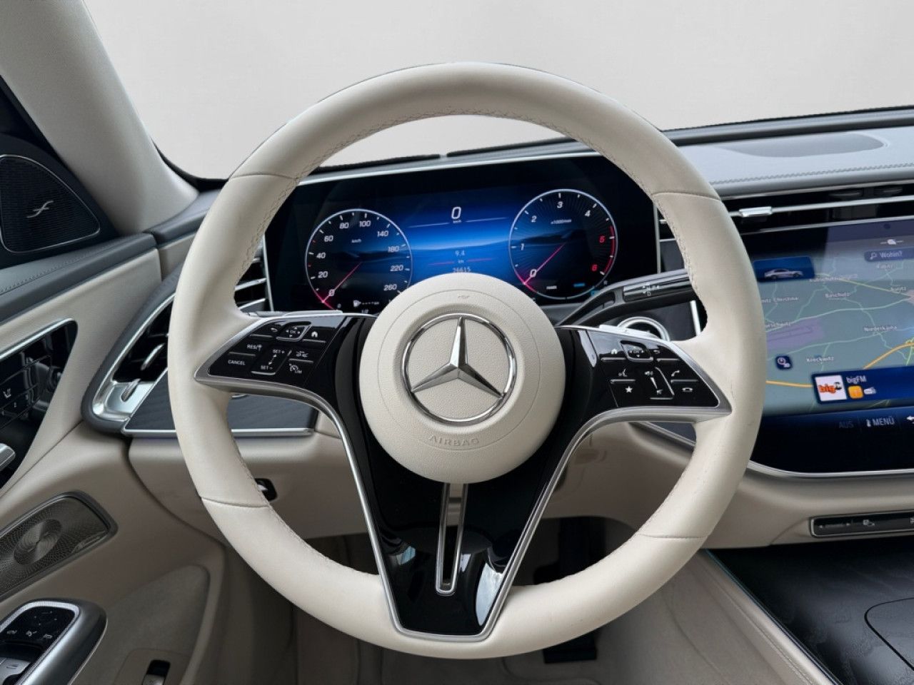 Mercedes-Benz E-Klasse – Bild 17