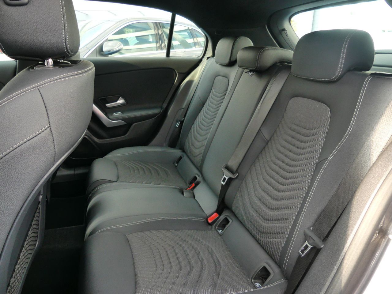 Fahrzeugbild 10 / 27