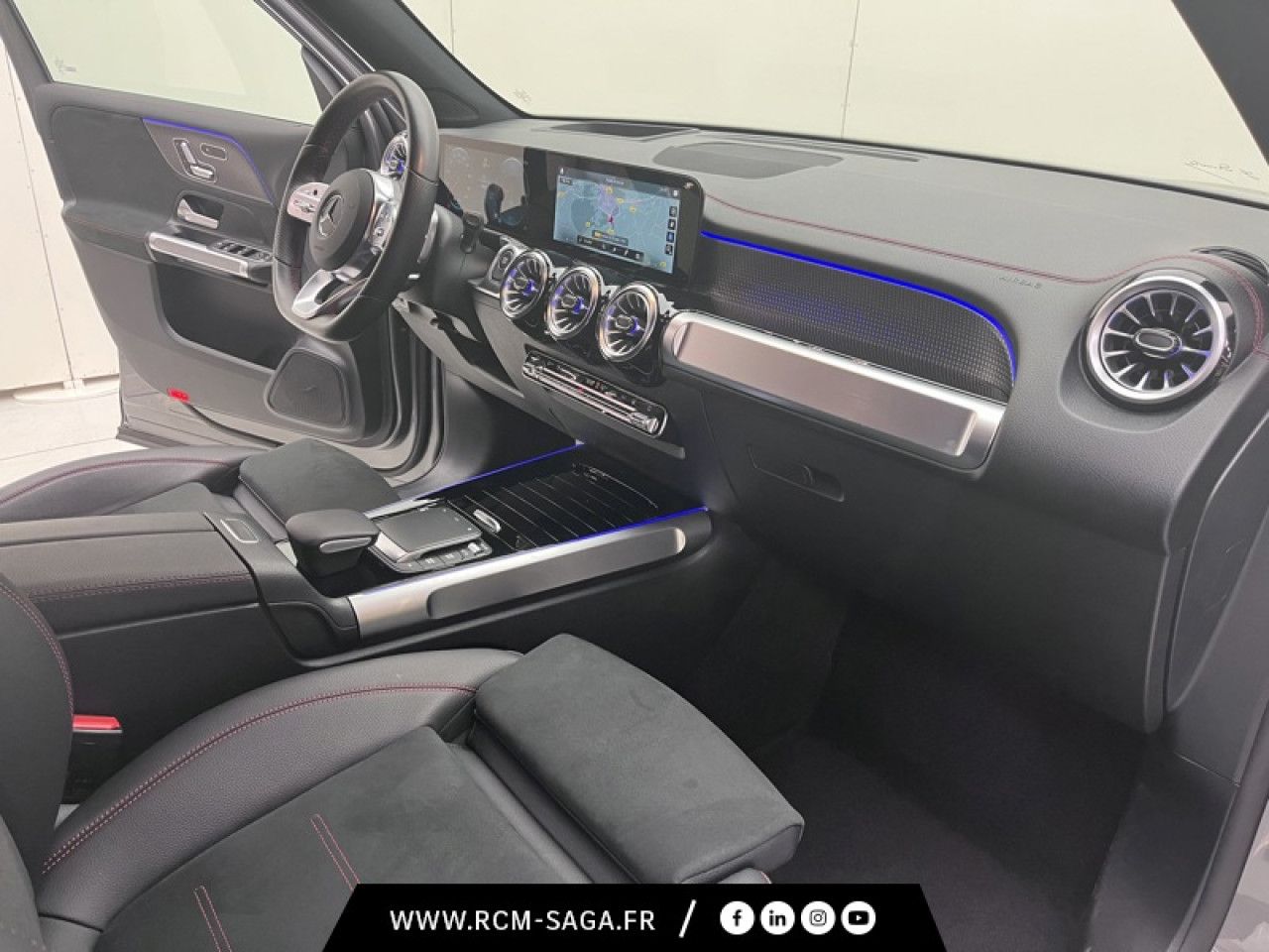 Photo du v&eacute;hicule 9 / 18