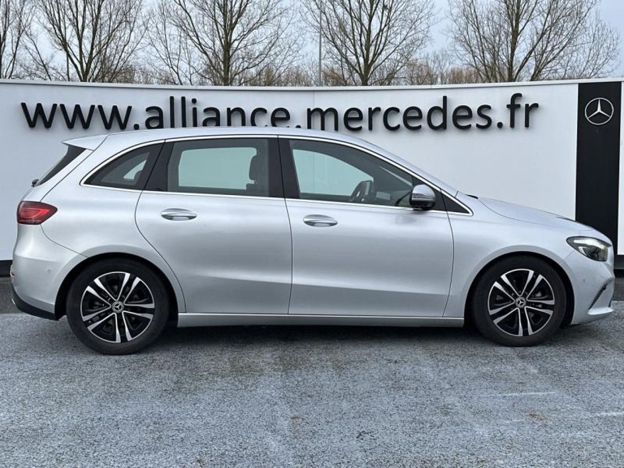 Photo du v&eacute;hicule 6 / 18