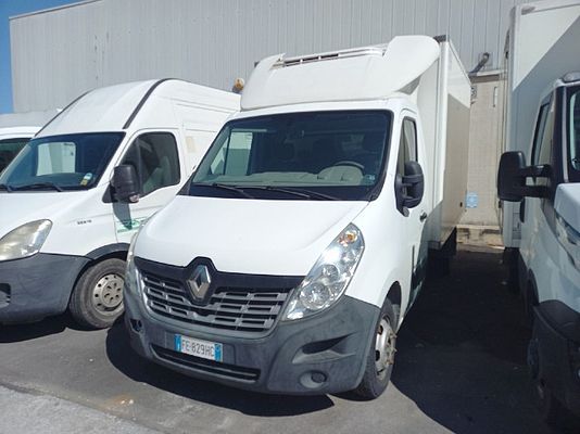 Vehicle image 1 / 4