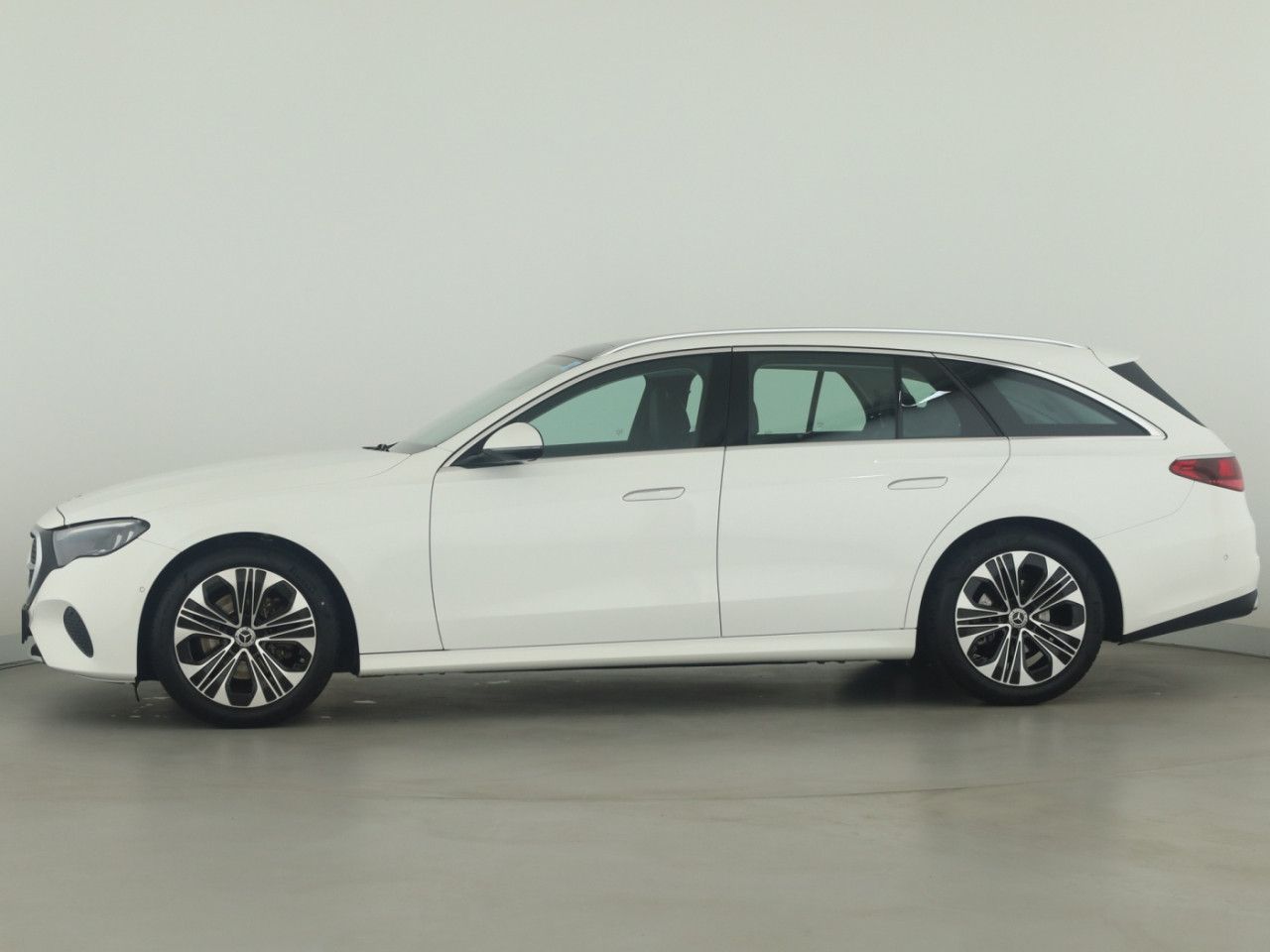 Mercedes-Benz E-Klasse – Bild 7