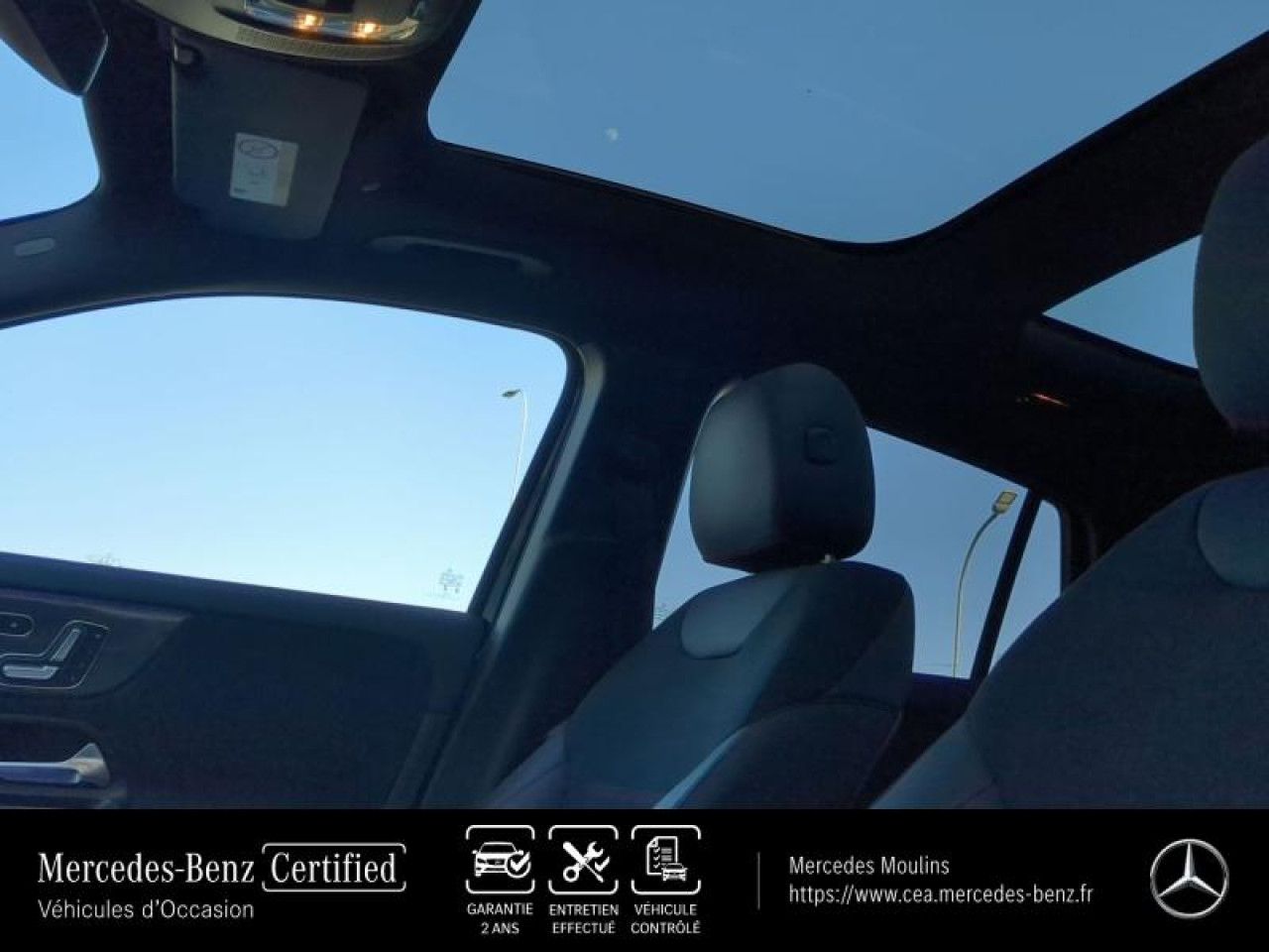 Photo du v&eacute;hicule 10 / 18