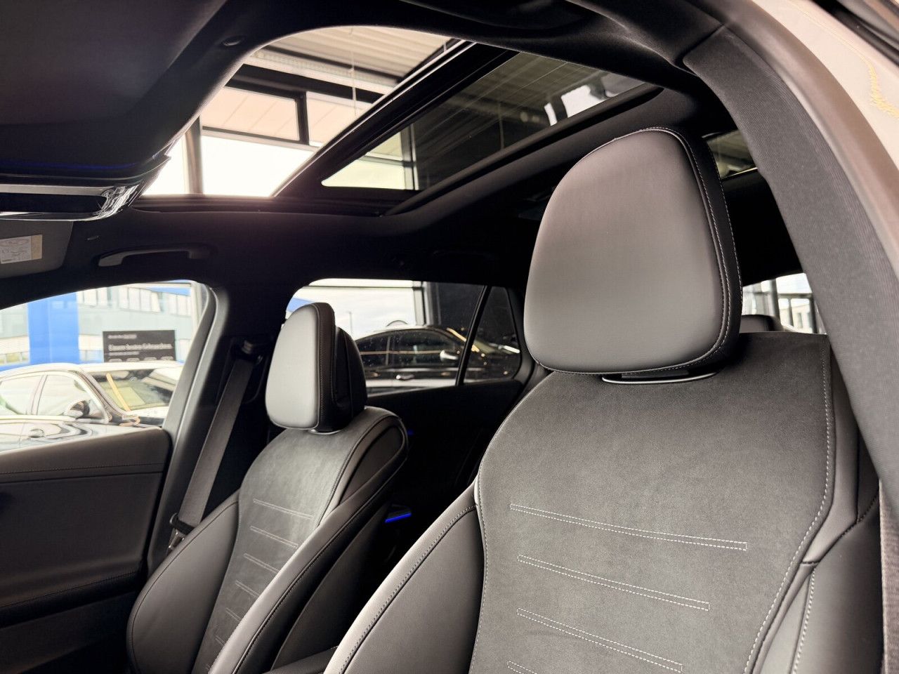 Mercedes-Benz C-Klasse – Bild 12