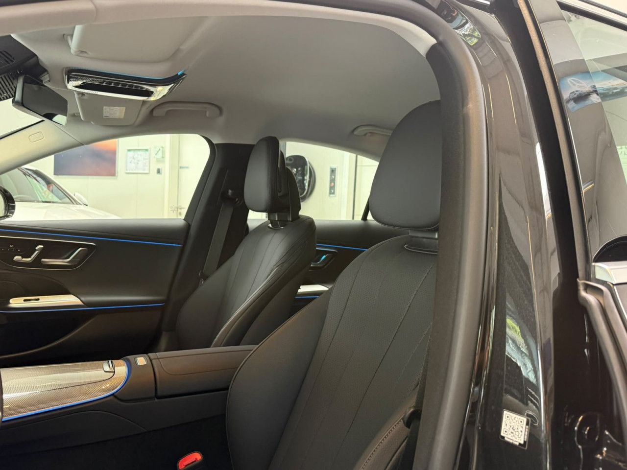 Mercedes-Benz E-Klasse – Bild 14