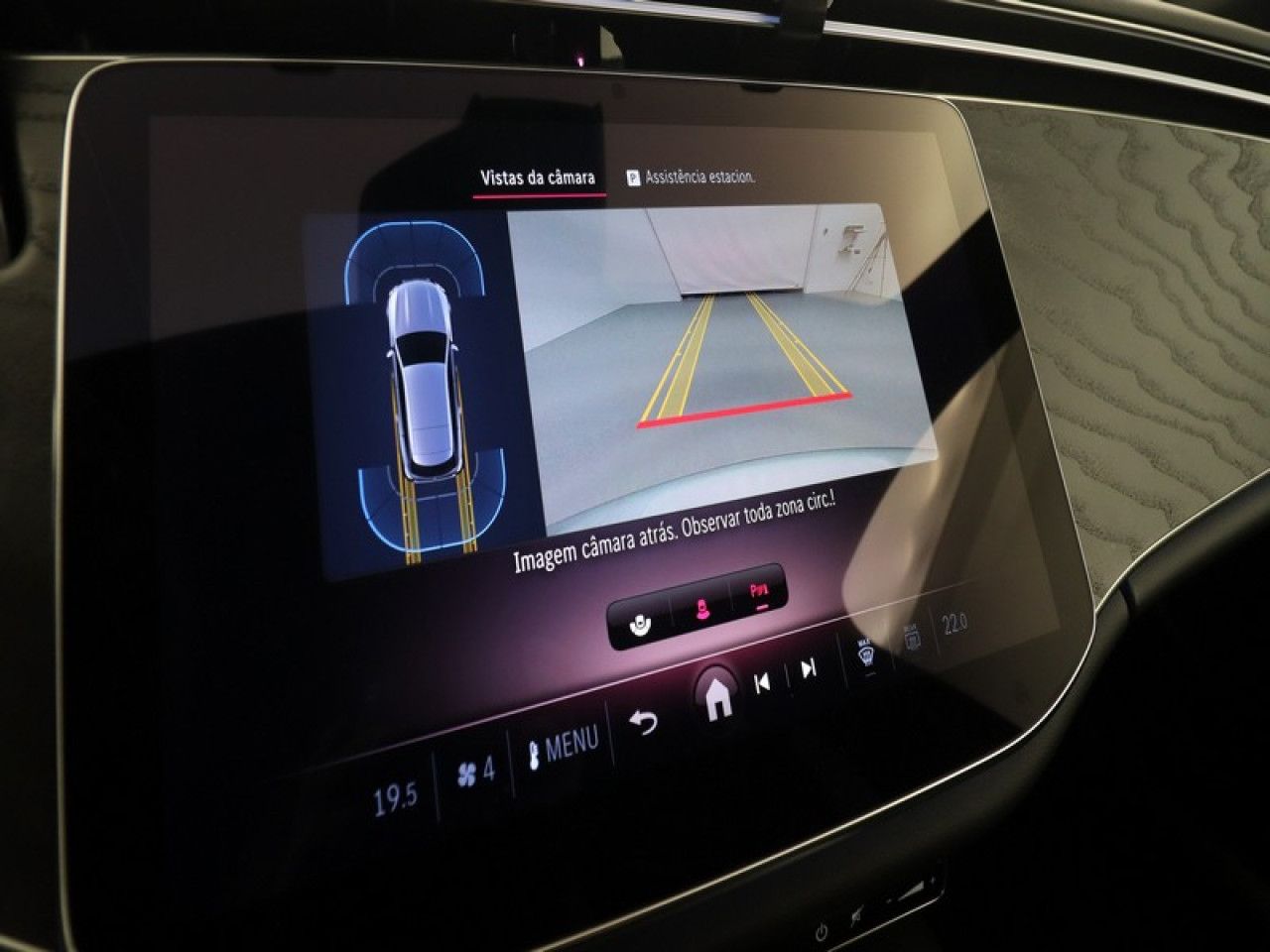 Imagem do veículo 10 / 20