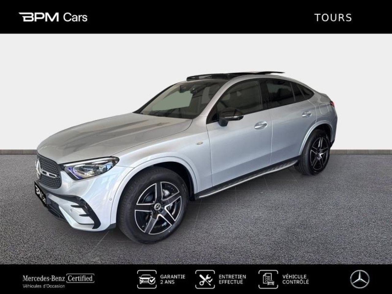 Photo du v&eacute;hicule 1 / 18