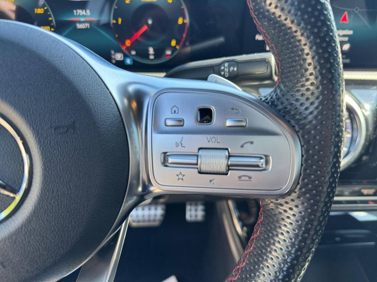 Photo du véhicule 17 / 18