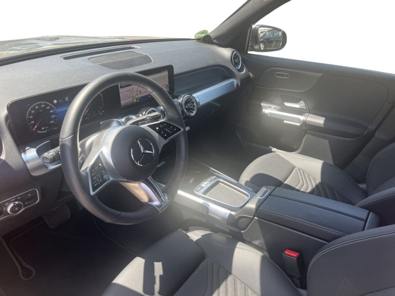 Mercedes-Benz GLB – Bild 9