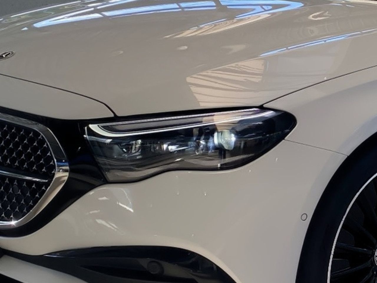 Mercedes-Benz E-Klasse – Bild 2