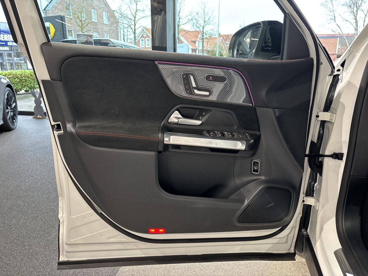 Mercedes-Benz GLB – Bild 8