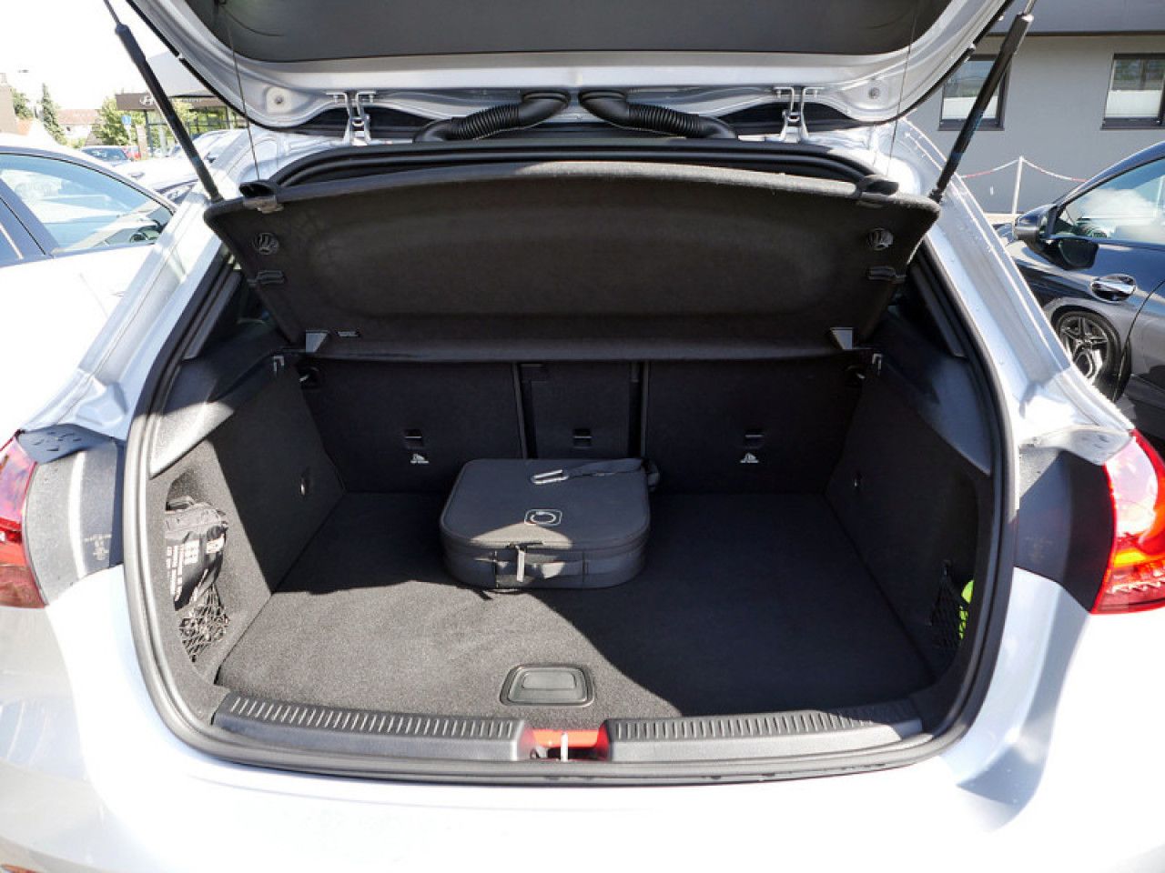 Mercedes-Benz A-Klasse – Bild 11