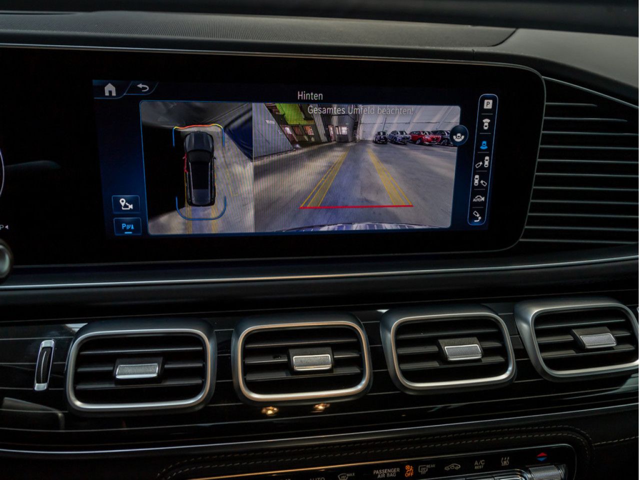 Mercedes-Benz GLS – Bild 14