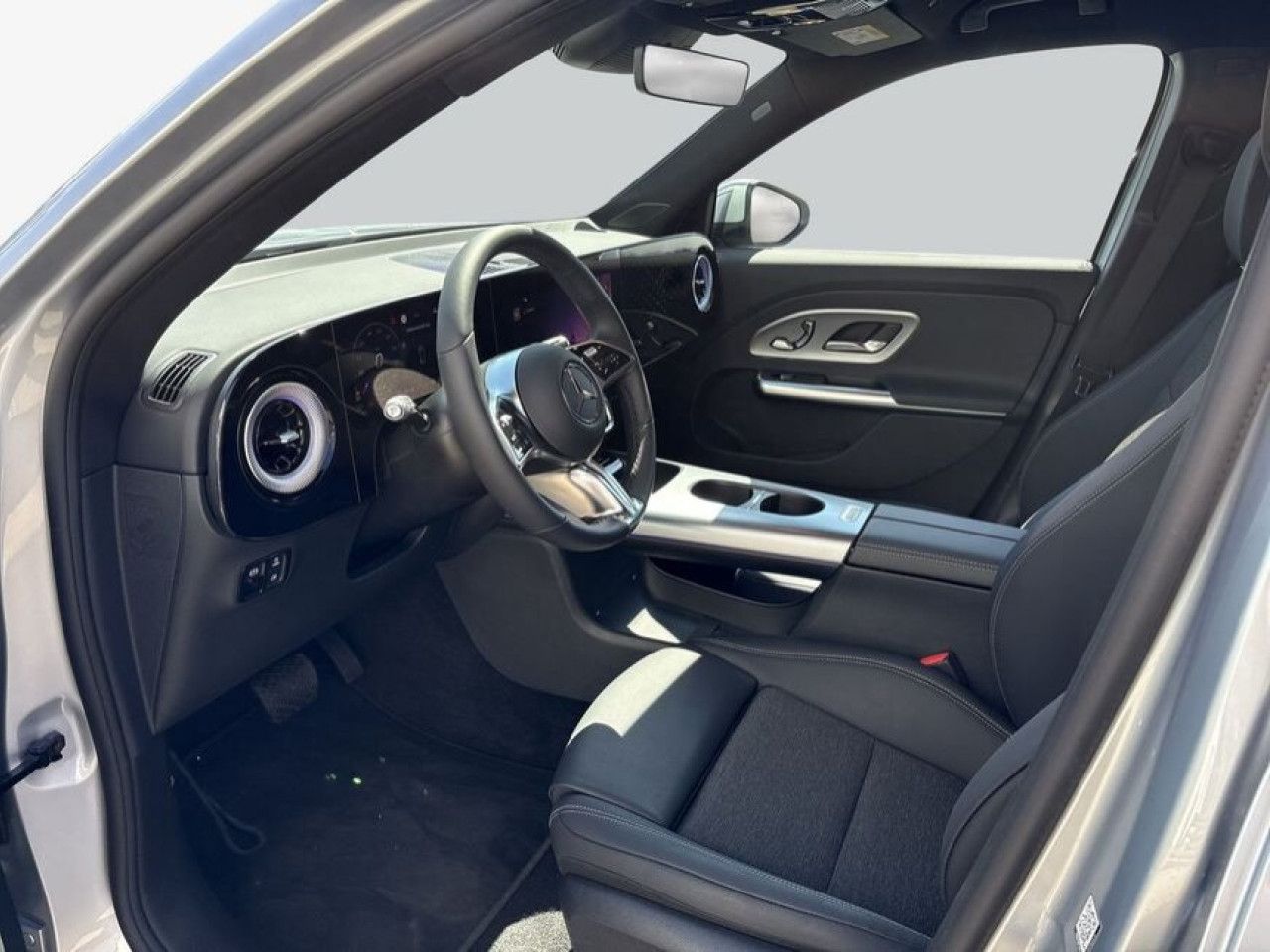 Mercedes-Benz GLB – Bild 10