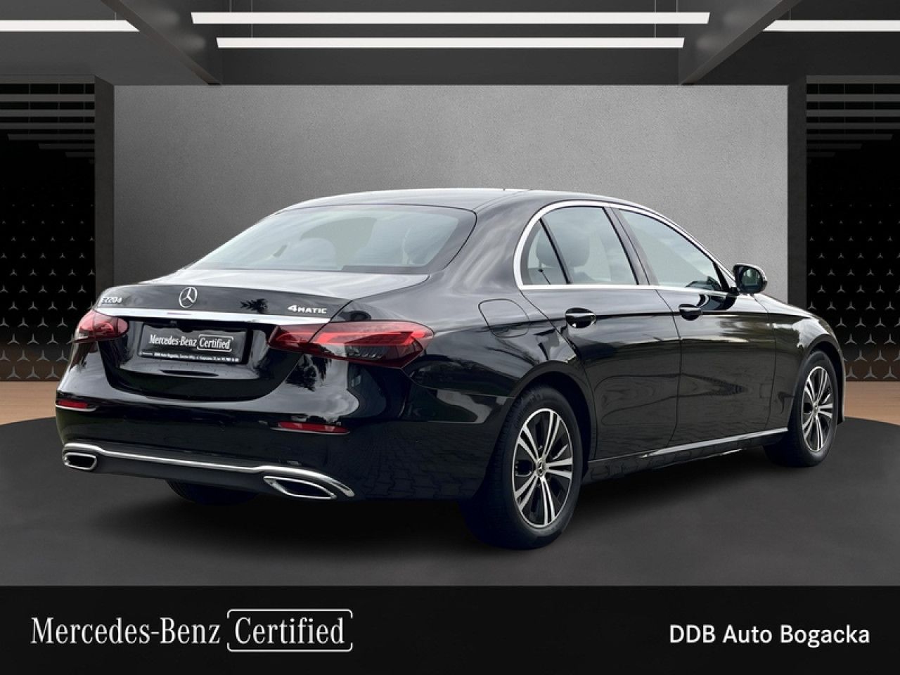 Zdjęcie pojazdu 8 / 17