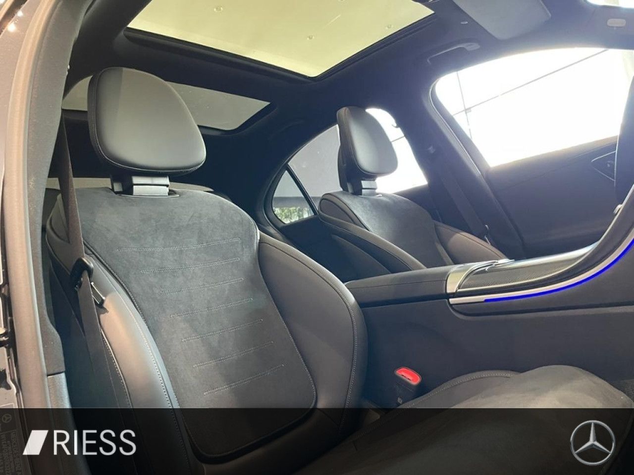 Mercedes-Benz C-Klasse – Bild 10