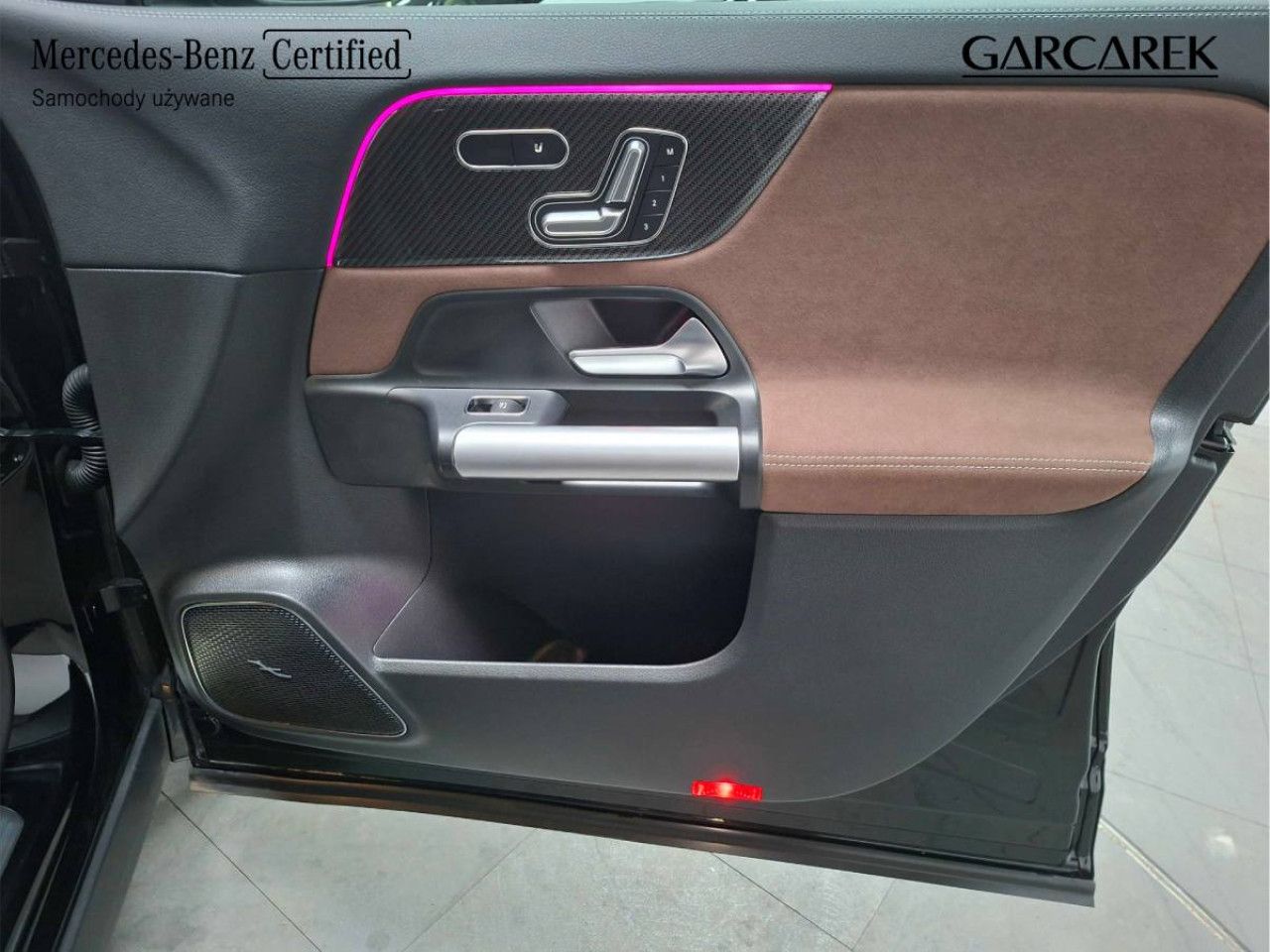 Zdj&eogon;cie pojazdu 23 / 24