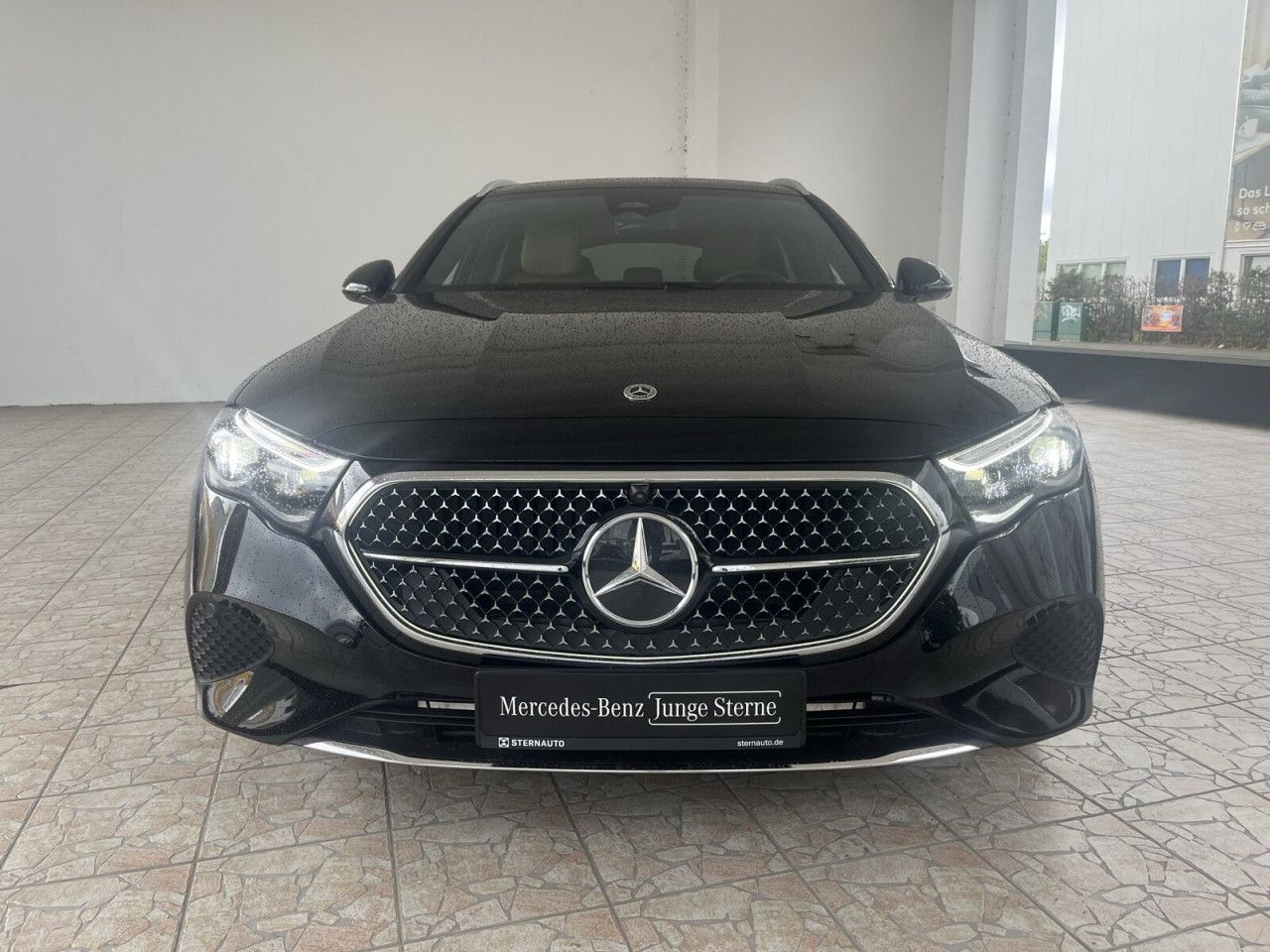 Mercedes-Benz E-Klasse – Bild 2