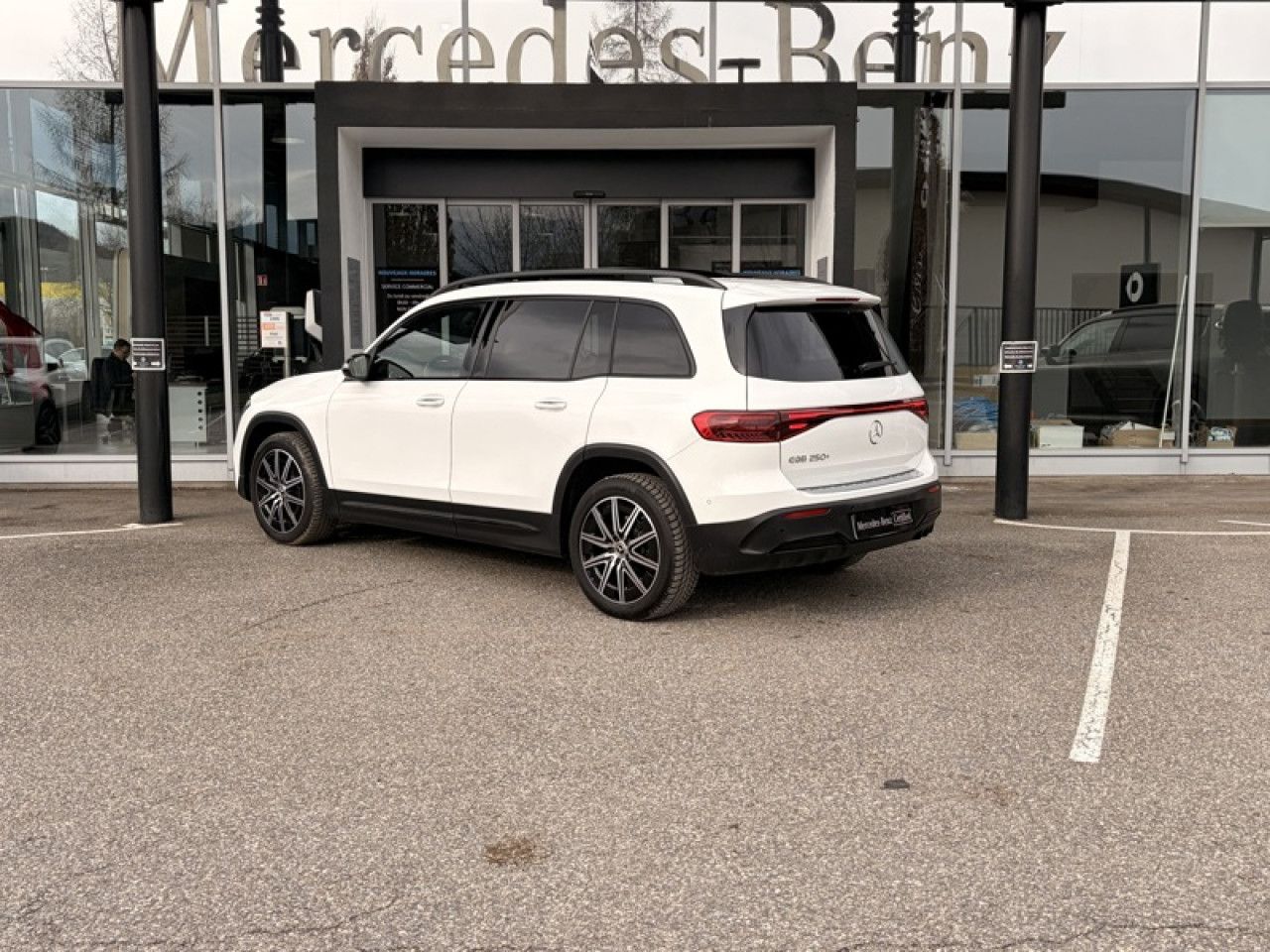 Photo du v&eacute;hicule 7 / 18