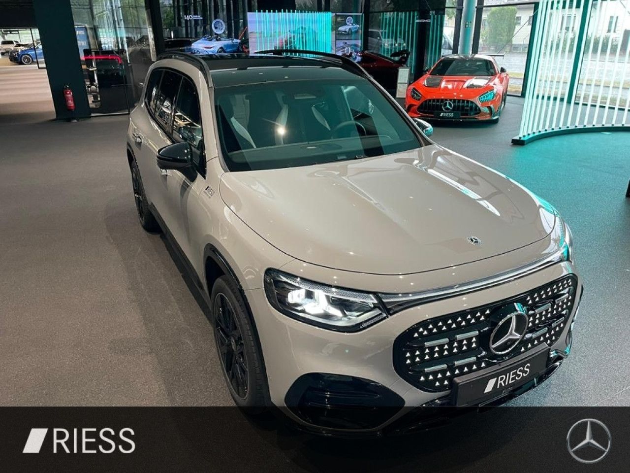 Mercedes-Benz GLB – Bild 8