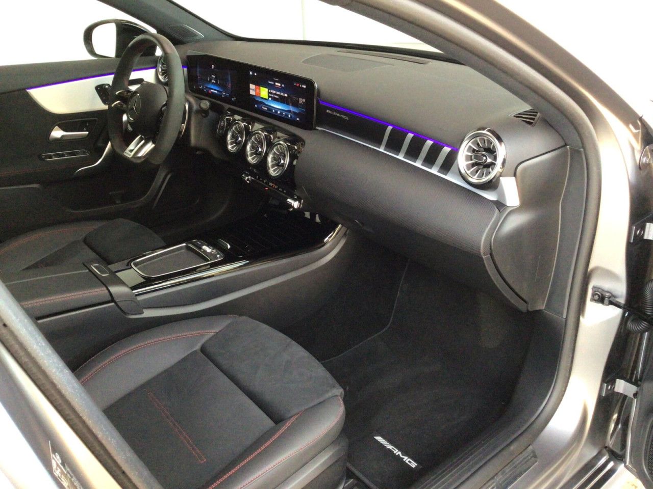 Fahrzeugbild 11 / 17