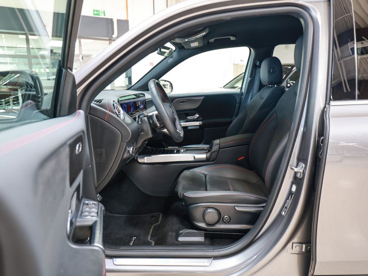 Mercedes-Benz EQB – Bild 11