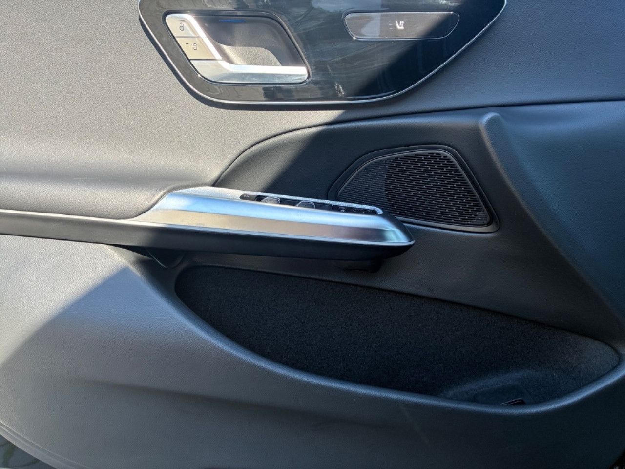 Mercedes-Benz E-Klasse – Bild 6
