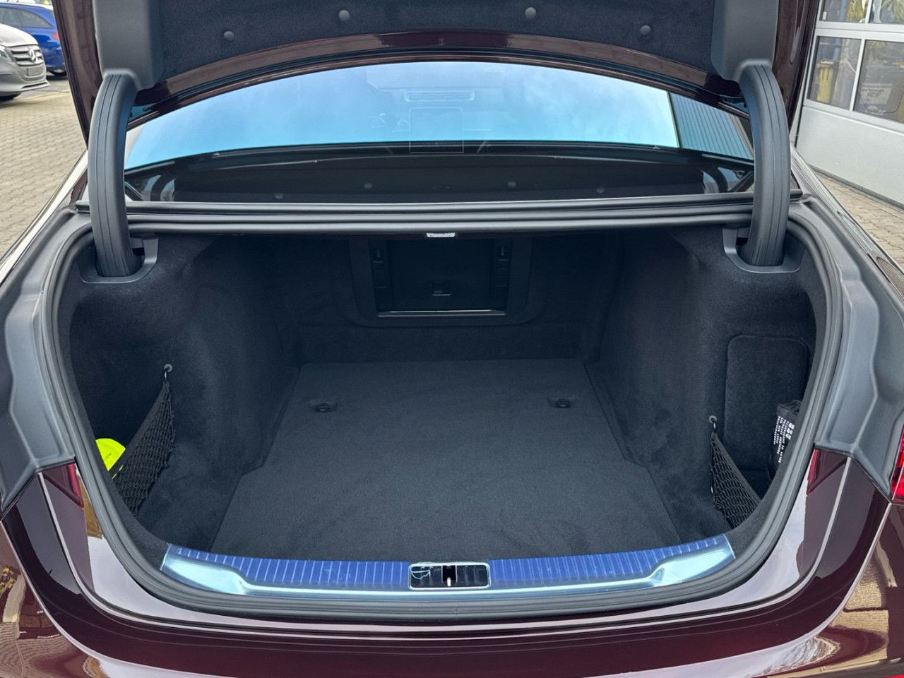 Mercedes-Benz S-Klasse – Bild 17