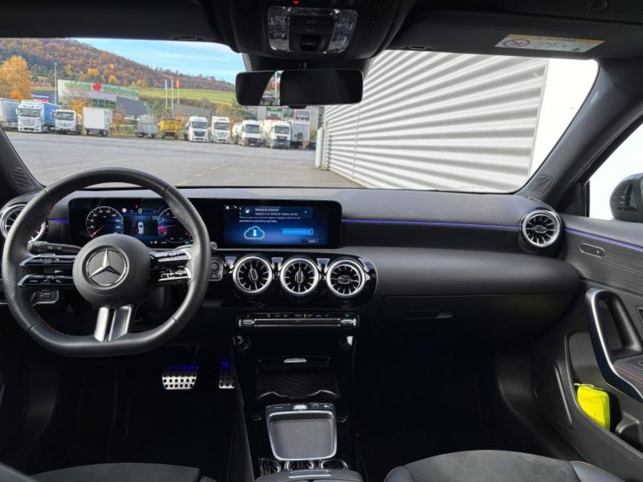 Photo du v&eacute;hicule 10 / 15