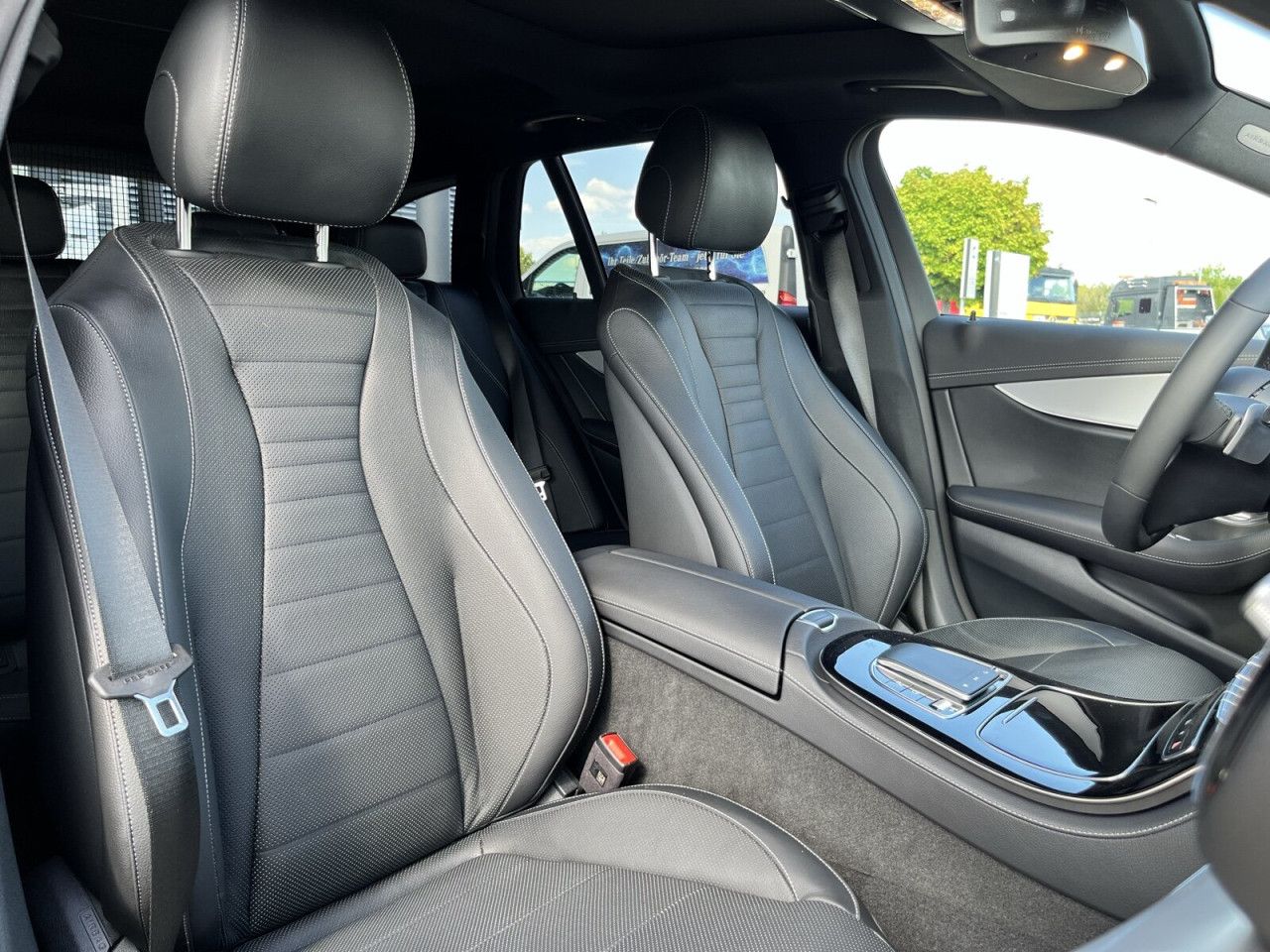 Mercedes-Benz E-Klasse – Bild 14